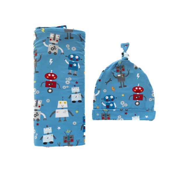 🤖NIB LS Robot Party Swaddle Set🤖 - Picture 2 of 3